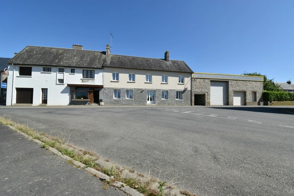 Maison à vendre 12 pièces SAINT MARS D'EGRENNE (61)