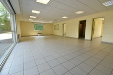 Local/bureau à vendre BELLOU EN HOULME (61)