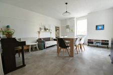 Maison en pierre rénovée – 134 m² – 3 chambres – Terrain de 1 100 m²