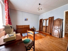 PLOUGUIN – Maison familiale de 105 m², 4 chambres et sous-sol total