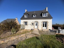 Maison néo-bretonne à deux pas des plages – 927 m² de terrain PLOUDALMEZEAU