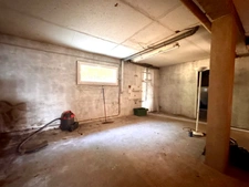 Maison à vendre 7 pièces PLOUGUIN (29)