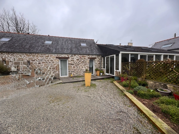 LANNILIS A vendre 2 maisons 