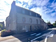 Immeuble à vendre LANDUNVEZ (29)