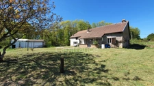 Maison à vendre CHAMPAGNEY (70) sur un terrain de 15604m²