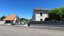 Propriété 5 pièces avec piscine à SAINT LOUP SUR SEMOUSE (70)