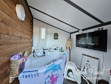 4-room chalet with veranda, private garden and swimming pool