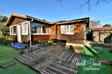 4-room chalet with veranda, private garden and swimming pool