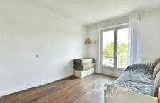 Appartement T3 lumineux avec balcons d'environ 67 m²