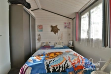 4-room chalet with veranda, private garden and swimming pool