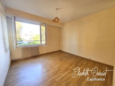 Appartement T4 d'environ 85 m² – Quartier Saint-Pierre, Dax