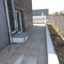 Chartres agglomération bel appartement  3 chambres Terrasse triple exposition de 60m2.