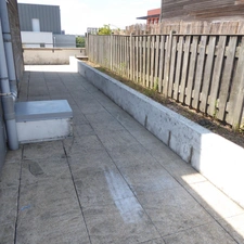 Chartres agglomération bel appartement  3 chambres Terrasse triple exposition de 60m2.