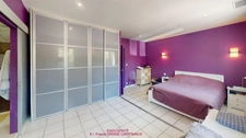 Garéoult – Maison de plain-pied 167m² utiles avec studio indépendant, piscine, double garage de 35 m², terrain arboré
