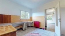 TOURVES – HOUSE TO RENOVATE 151 M² – 5 BEDROOMS – GARAGE 60 M² – LAND 1,210 M² – SOLAR PANELS