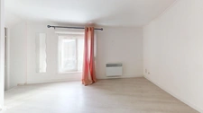 Maison à vendre 6 pièces GONFARON (83)