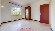 TOURVES – HOUSE TO RENOVATE 151 M² – 5 BEDROOMS – GARAGE 60 M² – LAND 1,210 M² – SOLAR PANELS