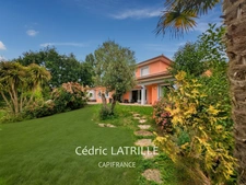 Maison à vendre 6 pièces ORLEIX (65)