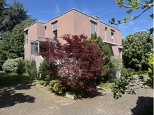A vendre immeuble professionnel 360 m2 sur 1363 M3 de terrain clos et arboré  à CLERMONT FERRAND (63)