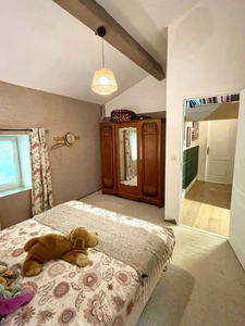 Puy de Dôme (63) -Maison d’Hôtes de Charme & Spa – Opportunité Rare en Auvergne