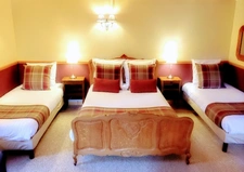 Puy de Dôme (63) -Maison d’Hôtes de Charme & Spa – Opportunité Rare en Auvergne