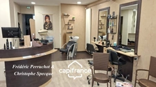 Puy de Dome CHABRELOCHE (63): A vendre salon de coiffure Homme et  Femme