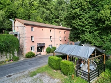 Puy de Dôme (63) -Maison d’Hôtes de Charme & Spa – Opportunité Rare en Auvergne