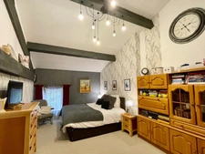 Puy de Dôme (63) -Maison d’Hôtes de Charme & Spa – Opportunité Rare en Auvergne