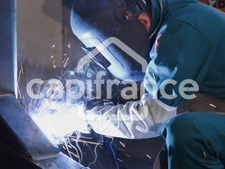 Auvergne à vendre local industriel ou artisanal avec logement