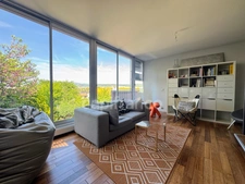A vendre immeuble professionnel 360 m2 sur 1363 M3 de terrain clos et arboré  à CLERMONT FERRAND (63)