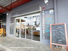 Fonds de commerce poissonnerie, cave à vin, épicerie fine à vendre à proximité de Saint-Maximin
