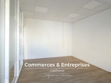 Bureaux 205 m² à louer avec stationnements privatifs au CTMA à VRITROLLES (13)