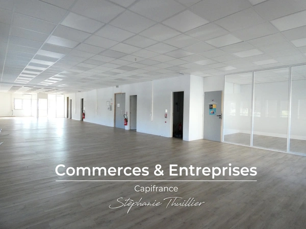Bureaux 205 m² à louer avec stationnements privatifs au CTMA à VRITROLLES (13)