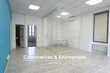 Local commercial / bureau 94 m² à louer à Allauch (13)