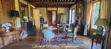 Propriete à vendre à  CRESSEVEUILLE (14) comprenant un château, un manoir, un pressoir 