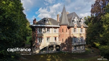 Propriete à vendre à  CRESSEVEUILLE (14) comprenant un château, un manoir, un pressoir 