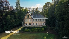 Propriete à vendre à  CRESSEVEUILLE (14) comprenant un château, un manoir, un pressoir 