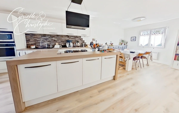 Dpt Hérault (34), à vendre à SAINT ANDRE DE SANGONIS, maison familiale T5 112m² sur terrain de 344m²