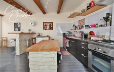Dpt Hérault (34), à vendre à SAINT-ANDRE DE SANGONIS, maison de village T5 de 150m² avec grande cave et balcons