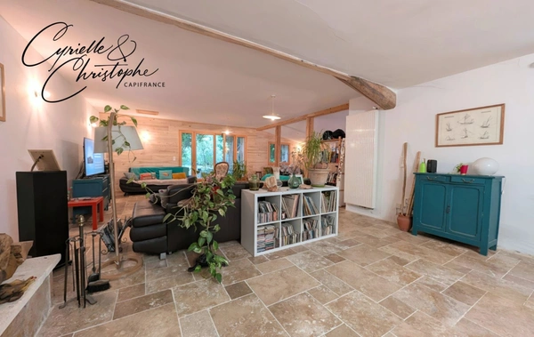 SAINT-ANDRE DE SANGONIS (34725), à vendre à maison de ville T7 209m² sur terrain de 1090m²