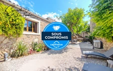 Dpt Hérault (34), à vendre à PAULHAN, maison vigneronne T5 205m² avec garage de 130m² et studio indépendant de 35m² - Terrain de 510 m2  