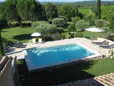 Maison à vendre 293 m2, piscine, atelier parcelle de 7600 m2 LOURMARIN (84)