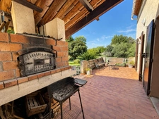 Maison à vendre 6 pièces 176 m2 jardin double garage LAURIS (84)