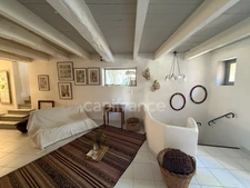 Maison de Village à vendre 118 m2 avec terrasse LOURMARIN (84)