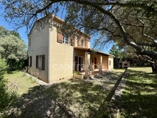 Maison à vendre 4 pièces 99 m2  parcelle 465 m2 garage PERTUIS (84) 