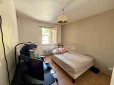 Furnished 2-room apartment for sale in Pertuis (84)