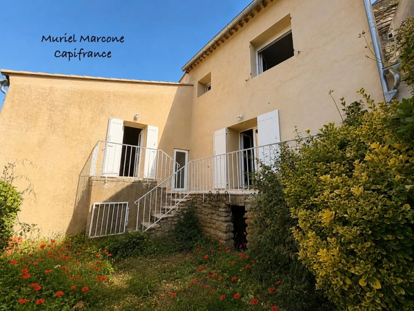 Maison à vendre 4 pièces jardin et vue panoramique BONNIEUX (84)
