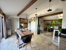 Appartement à vendre 4 pièces 74 m2 terrasses piscine PUYVERT (84)