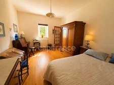 Propriété à vendre 8 pièces 274 m2 sur 1 hectare PERTUIS (84)