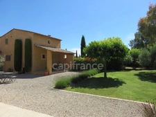 House for sale 293 m2, swimming pool, workshop plot of 7600 m2 LOURMARIN (84)